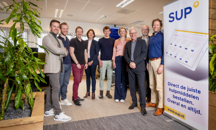 LR CB Healthcare 20240329 003